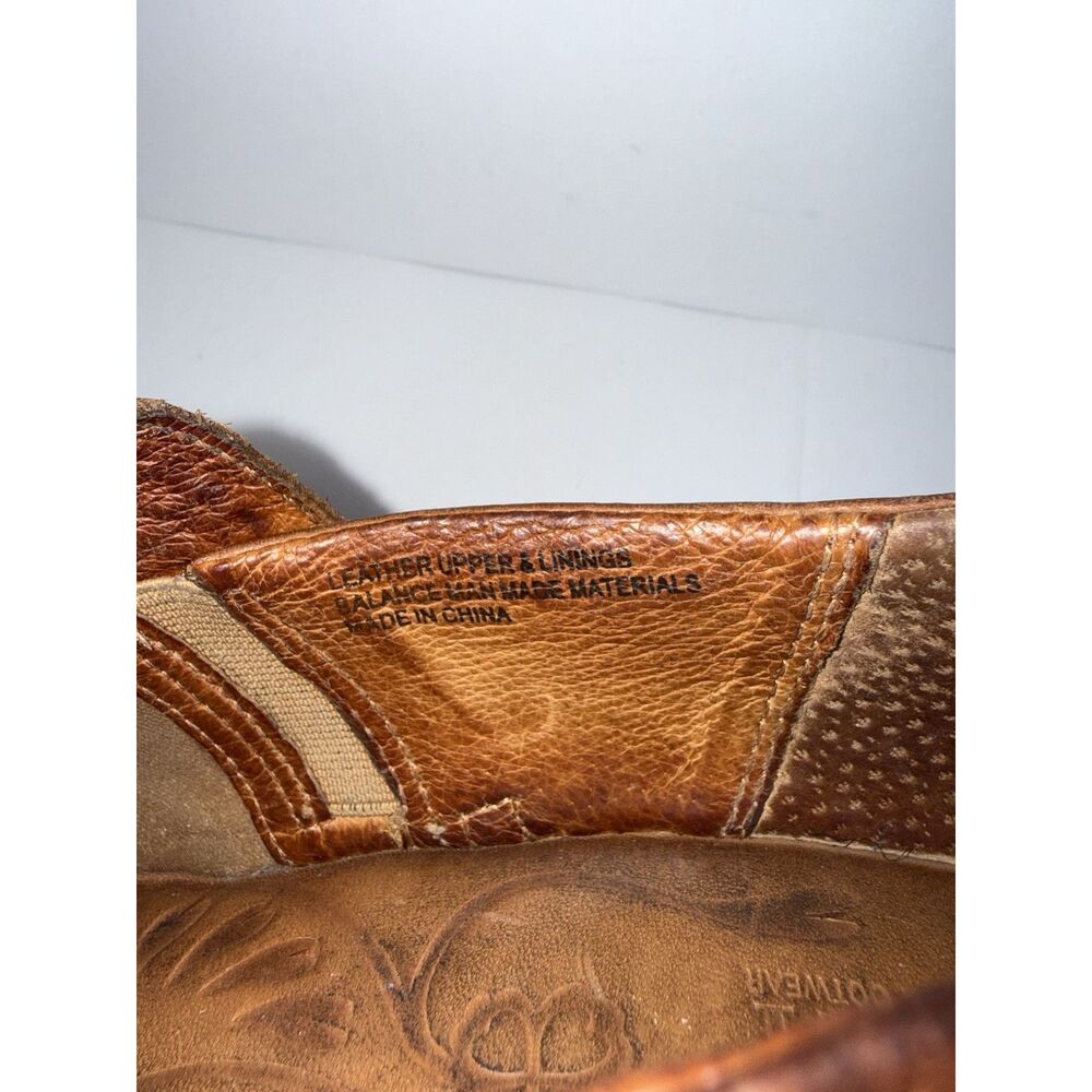 Born Chunky Platform Clogs Block Heels Studded Brown Leather Retro Y2K Western 9 - Picture 14 of 16